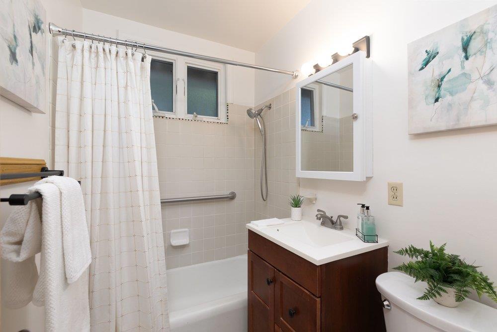 302 Coronado Drive Property Photo 18