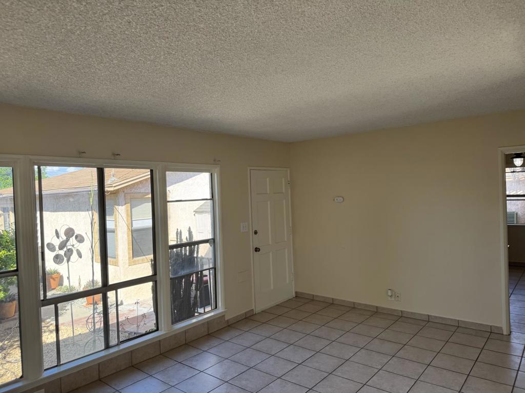 8412 Cleta Street Property Photo 7