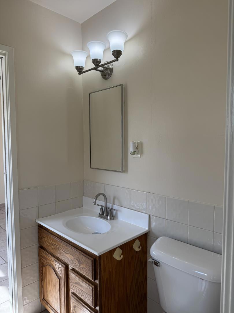 8412 Cleta Street Property Photo 14