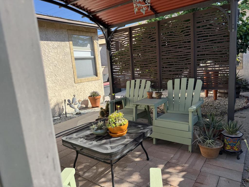 8412 Cleta Street Property Photo 35