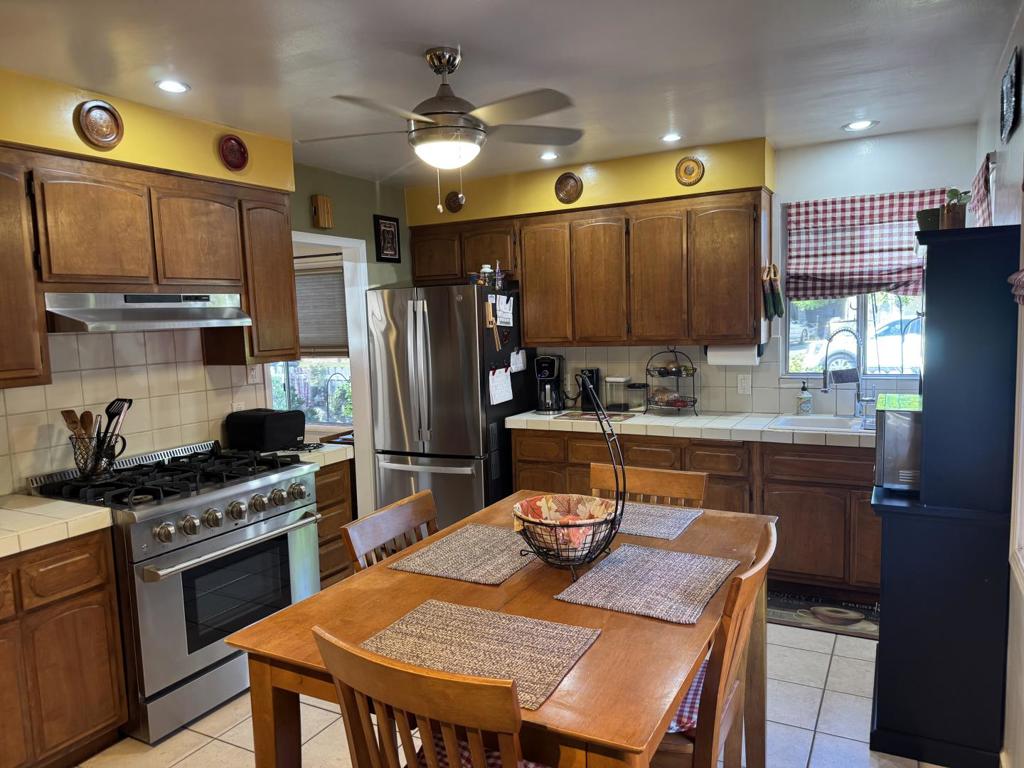8412 Cleta Street Property Photo 51