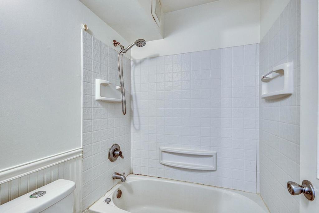 2398 N Main Street A Property Photo 26
