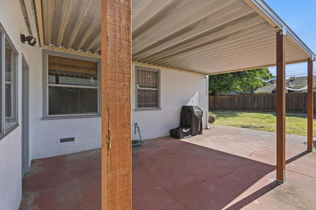 21968 Orange Avenue Property Photo 45