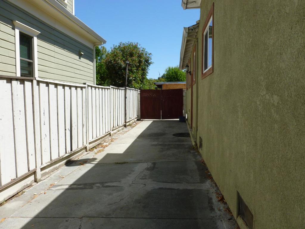 220 N 17th Street Property Photo 33