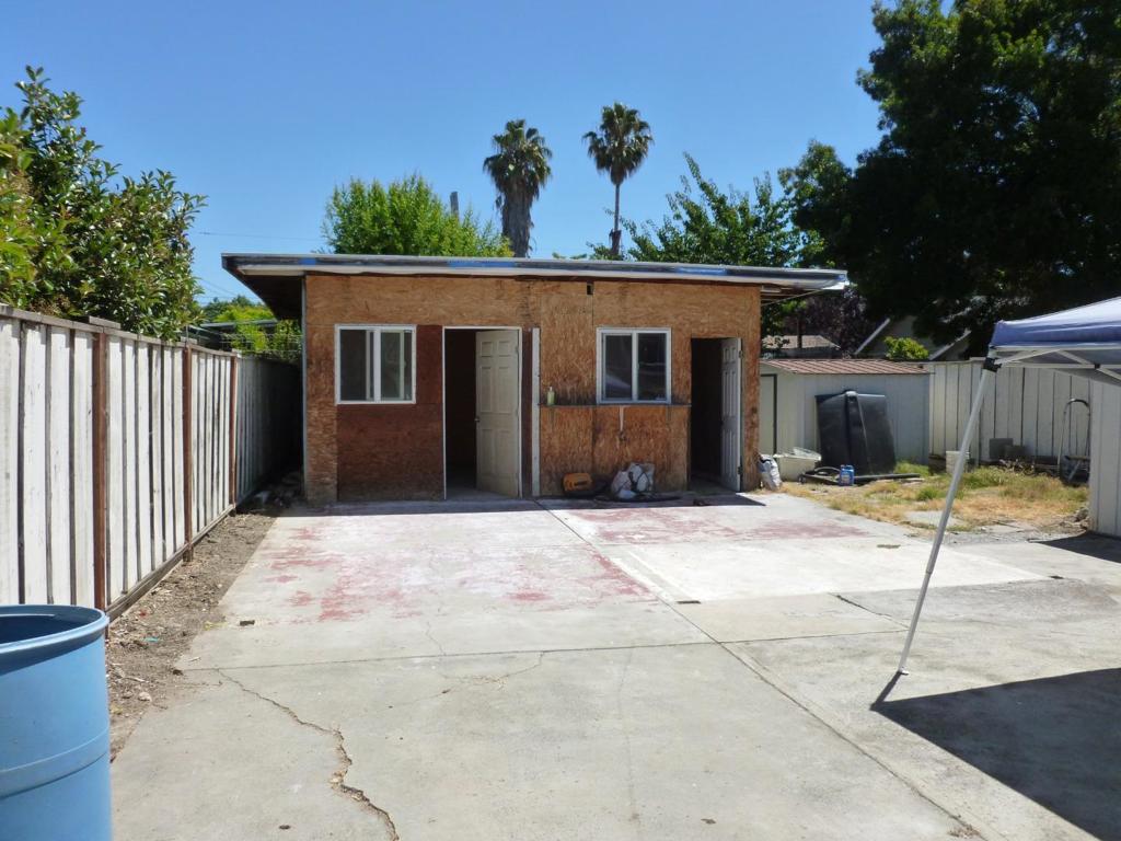 220 N 17th Street Property Photo 35