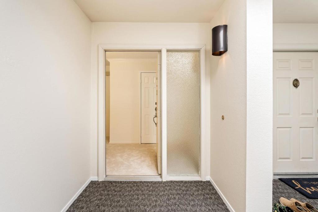75 Ocean Pines Lane Property Photo 8