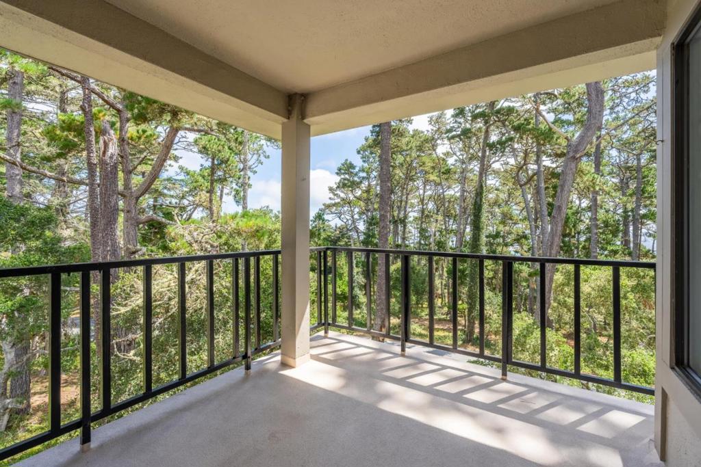 75 Ocean Pines Lane Property Photo 14