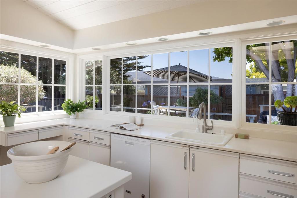 26346 River Park Place Property Photo 6