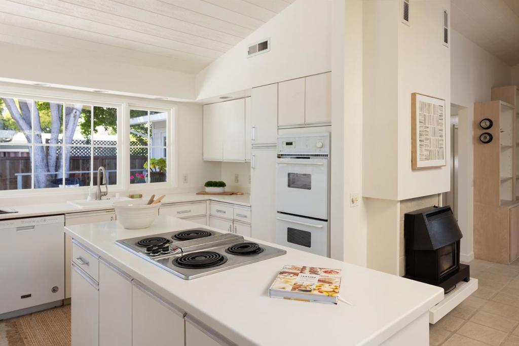 26346 River Park Place Property Photo 10