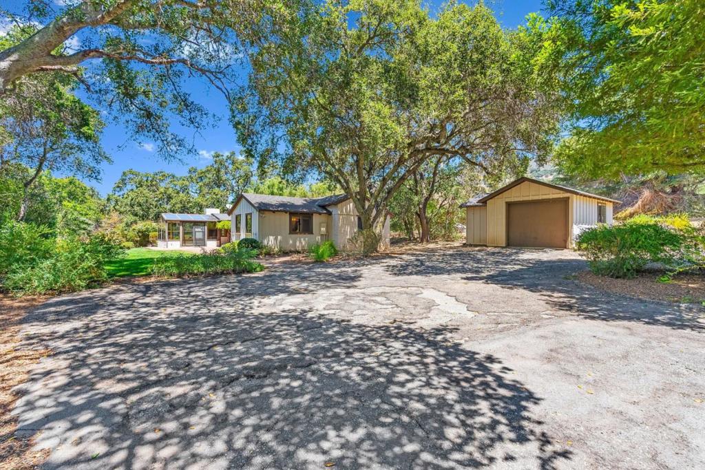 264 W Carmel Valley Road Property Photo 28