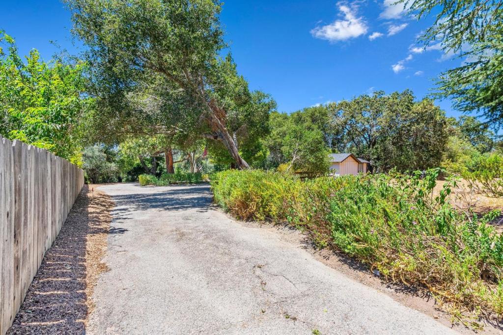 264 W Carmel Valley Road Property Photo 29