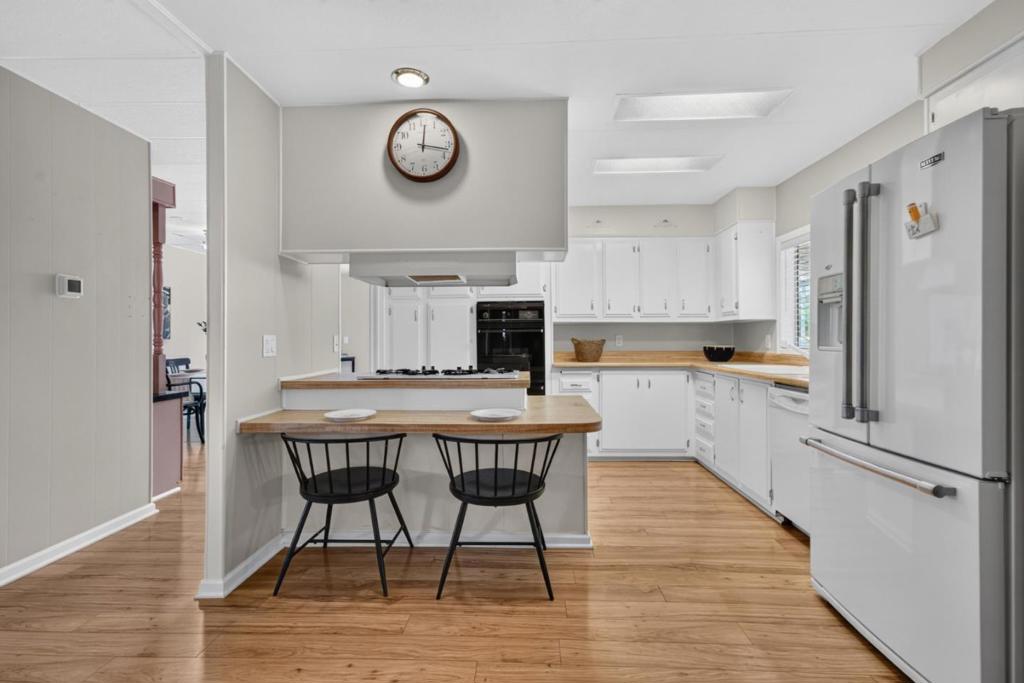 144 Holm Road 14 Property Photo 11