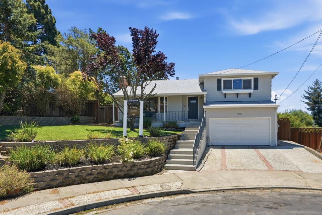 19054 Vannoy Court Property Photo 1