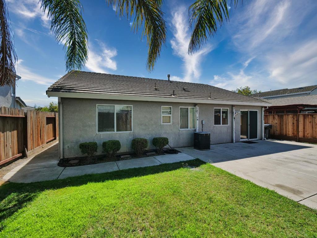 4339 Sardina Court Property Photo 9