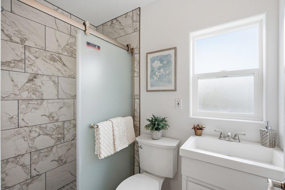 421 W Virginia Street Property Photo 12
