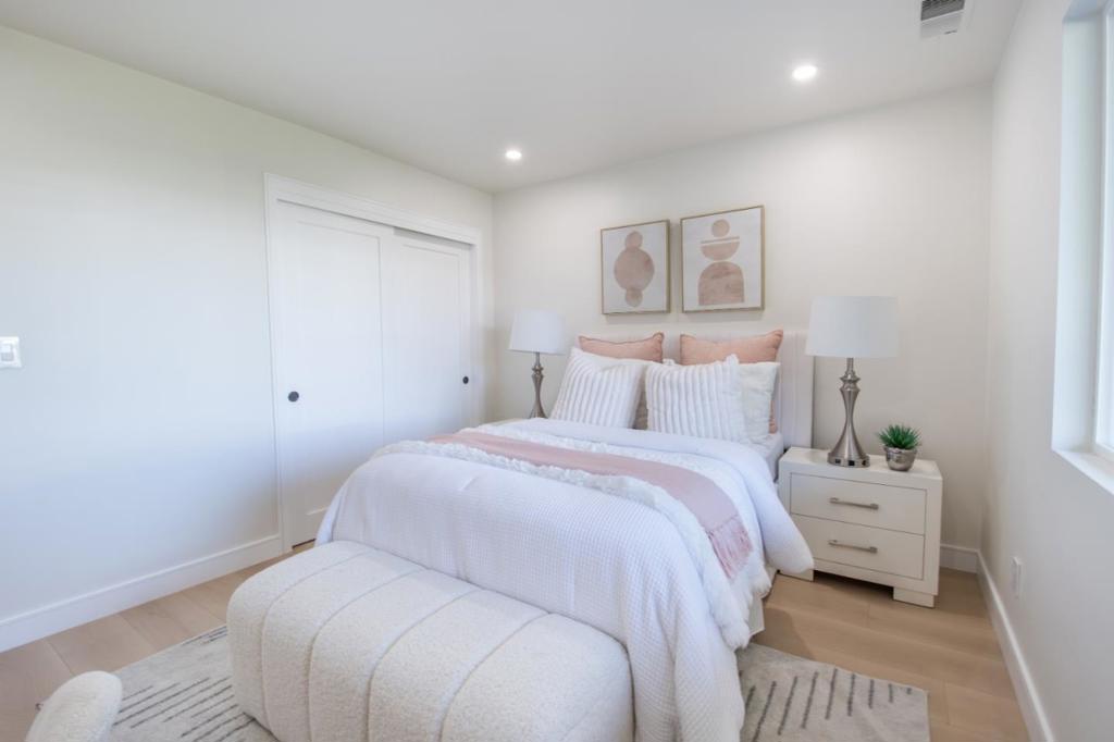 661 Empey Way Property Photo 37