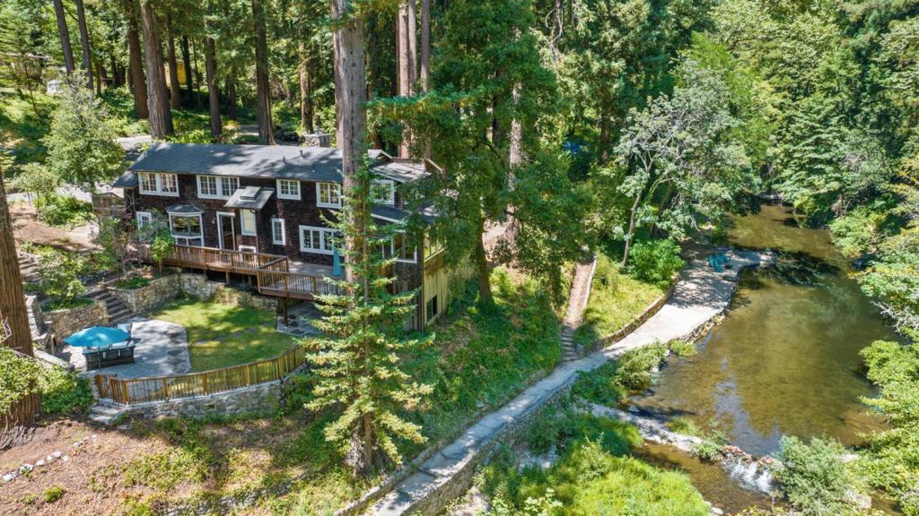 161 Aufderwood Lane Property Photo 1