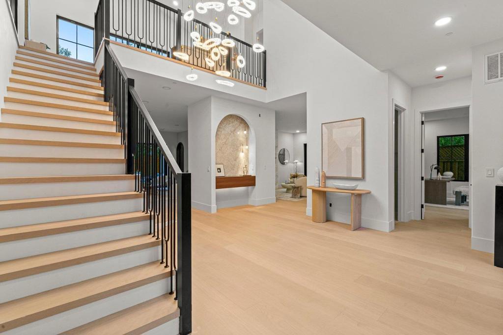 15 San Juan Avenue Property Photo 3
