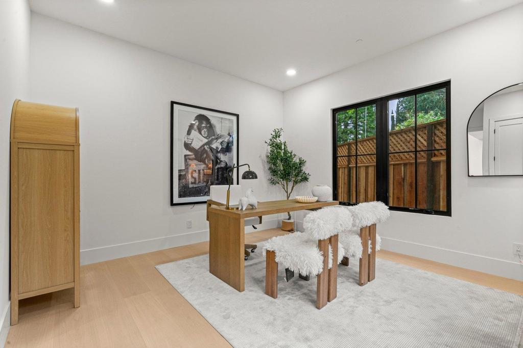 15 San Juan Avenue Property Photo 7