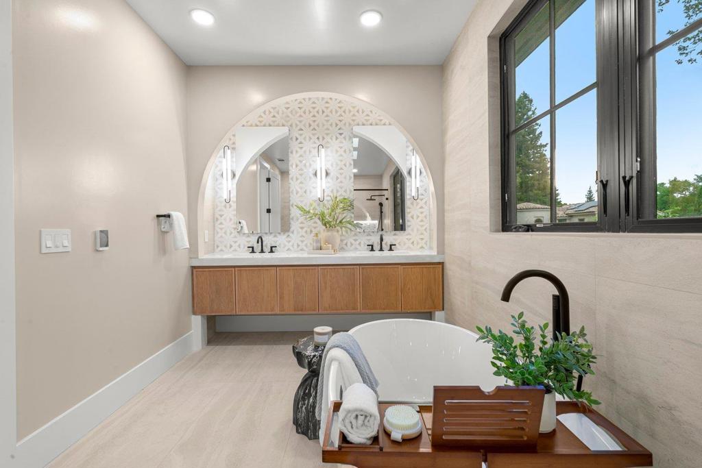 15 San Juan Avenue Property Photo 33