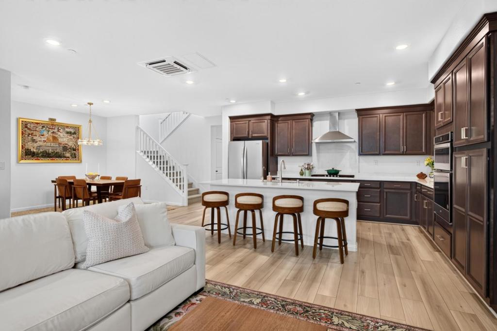 6810 Chroma Court Property Photo 6