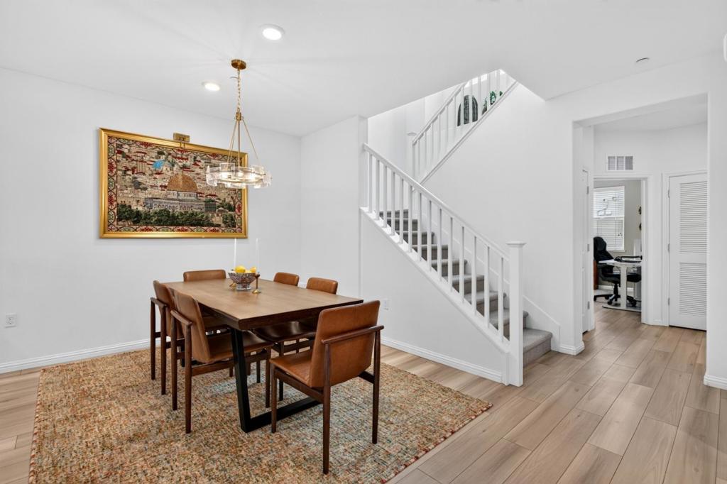 6810 Chroma Court Property Photo 13