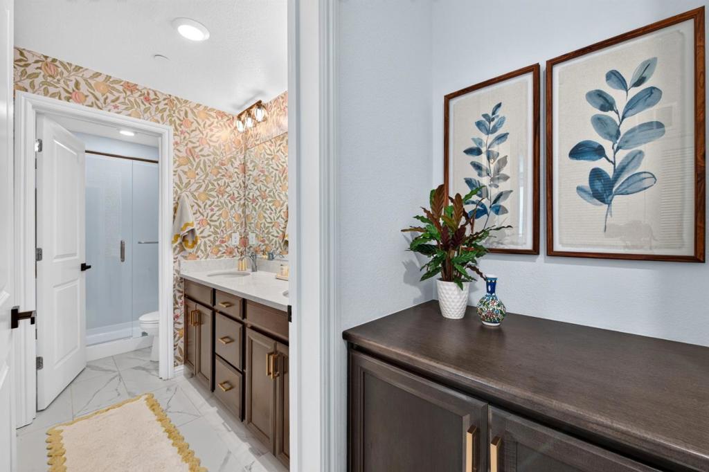 6810 Chroma Court Property Photo 17
