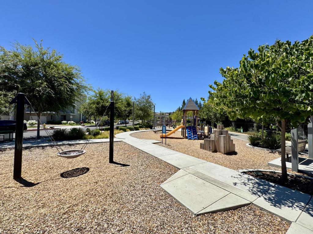 6810 Chroma Court Property Photo 47