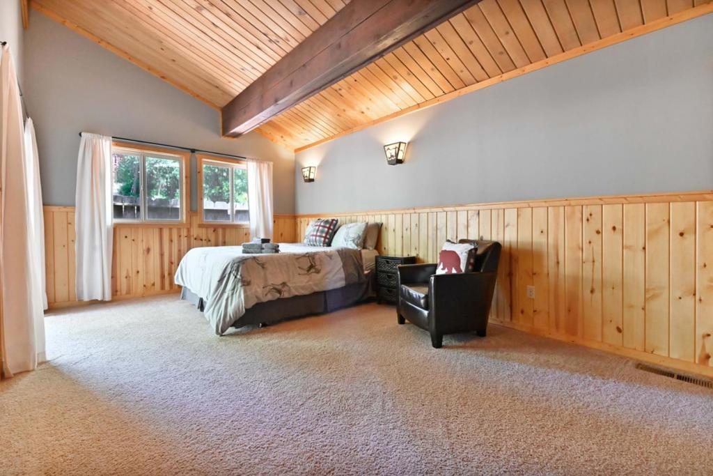 2320 Mustang Road Property Photo 13