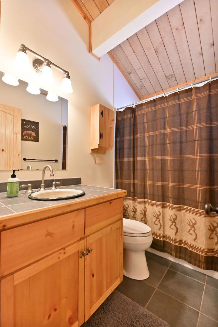 2320 Mustang Road Property Photo 15