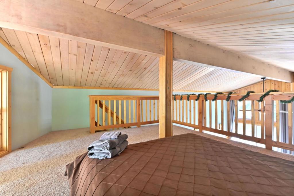 2320 Mustang Road Property Photo 17