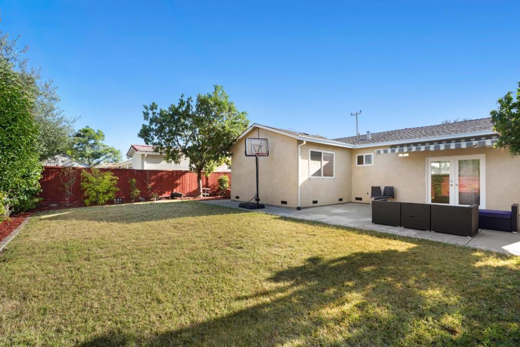 42873 Everglades Park Drive Property Photo 7
