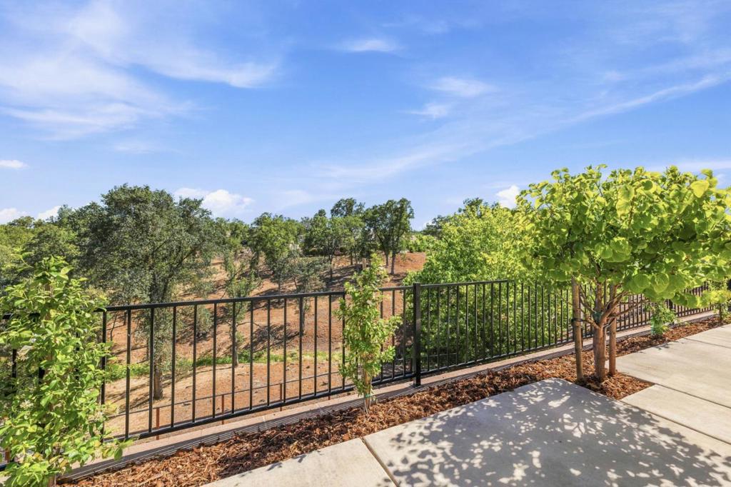 216 Raccoon Hollow Loop Property Photo 30