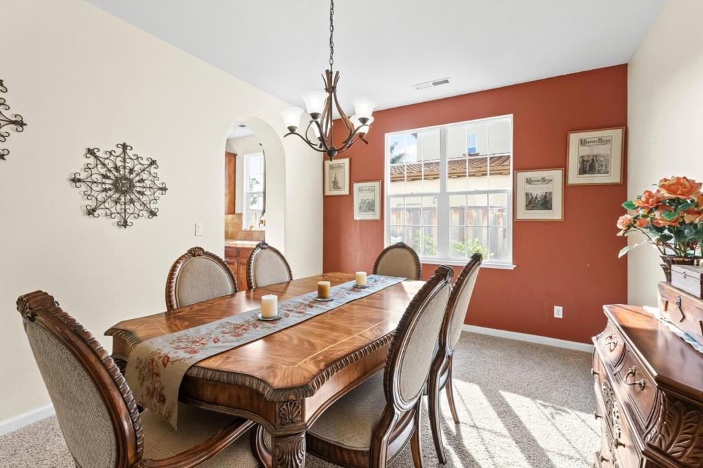 6560 Eagle Ridge Court Property Photo 18