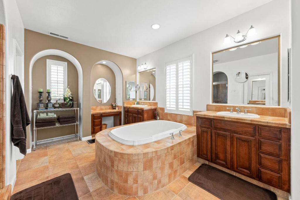 6560 Eagle Ridge Court Property Photo 39
