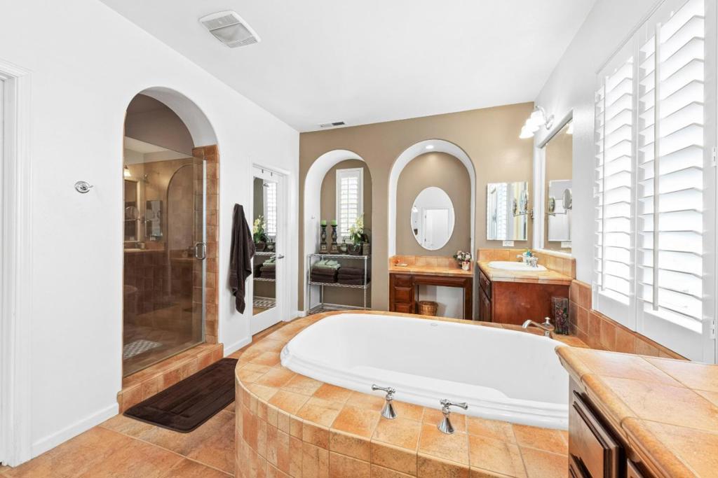 6560 Eagle Ridge Court Property Photo 40