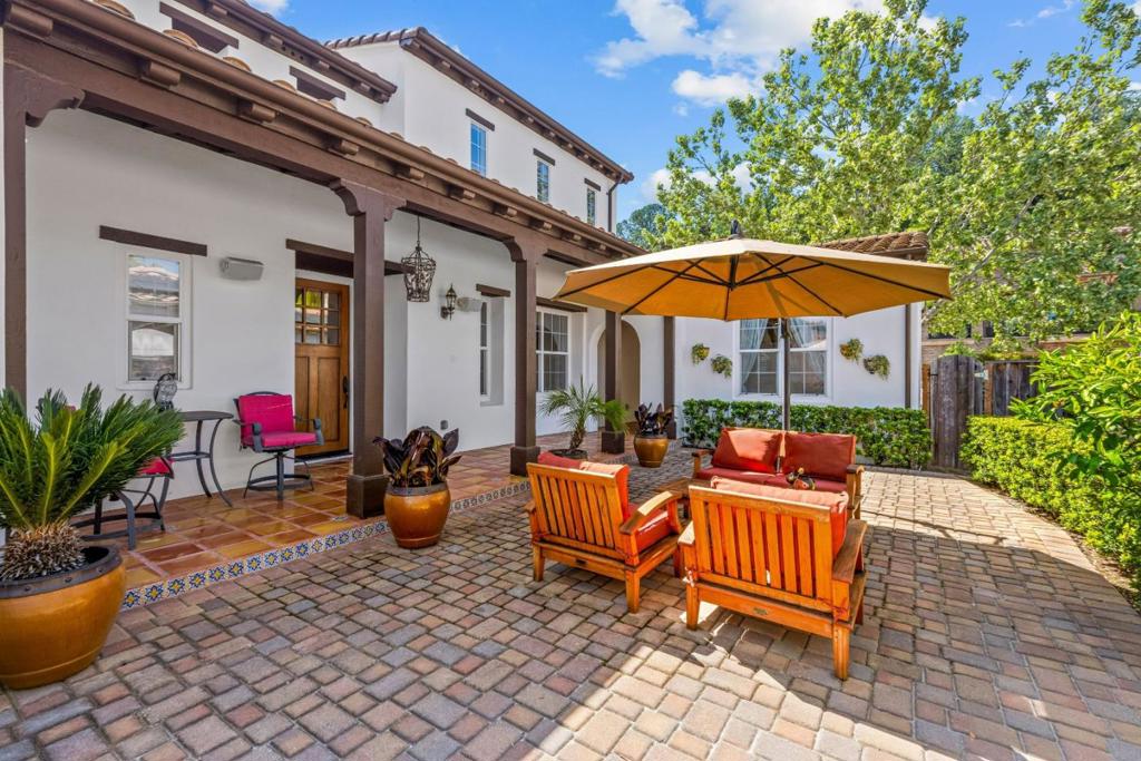 6560 Eagle Ridge Court Property Photo 48