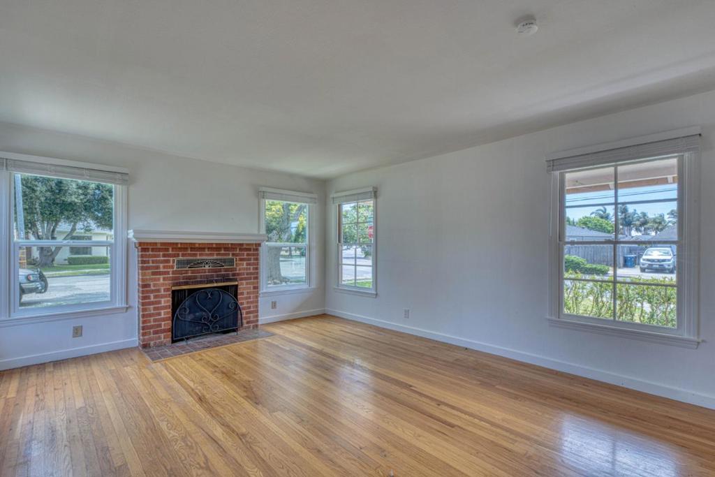 51 Nacional Street Property Photo 4