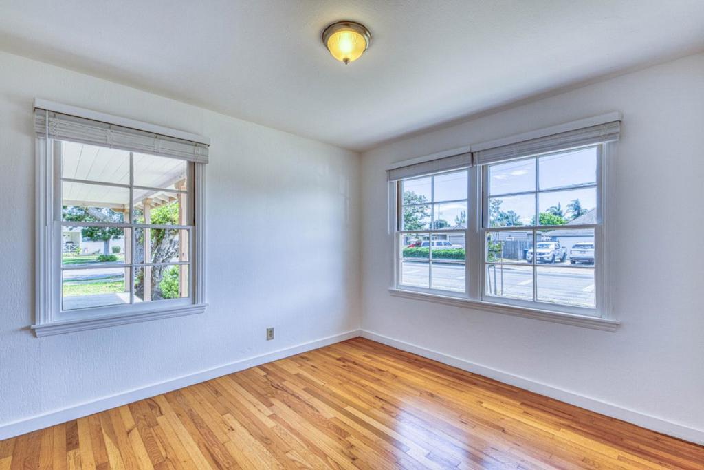 51 Nacional Street Property Photo 6