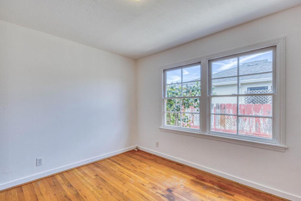 51 Nacional Street Property Photo 15