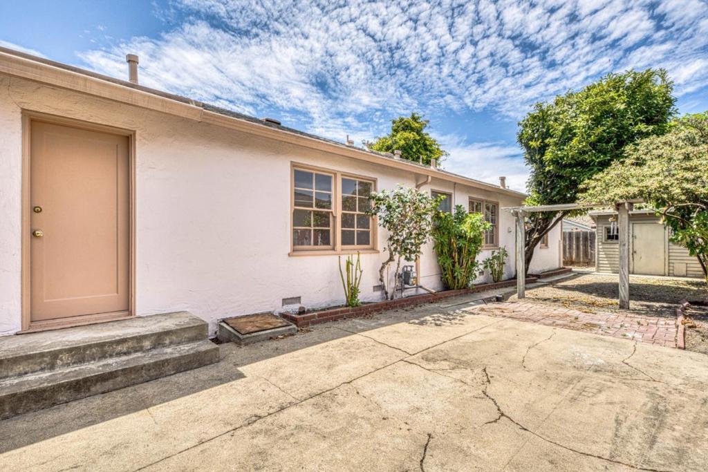 51 Nacional Street Property Photo 20