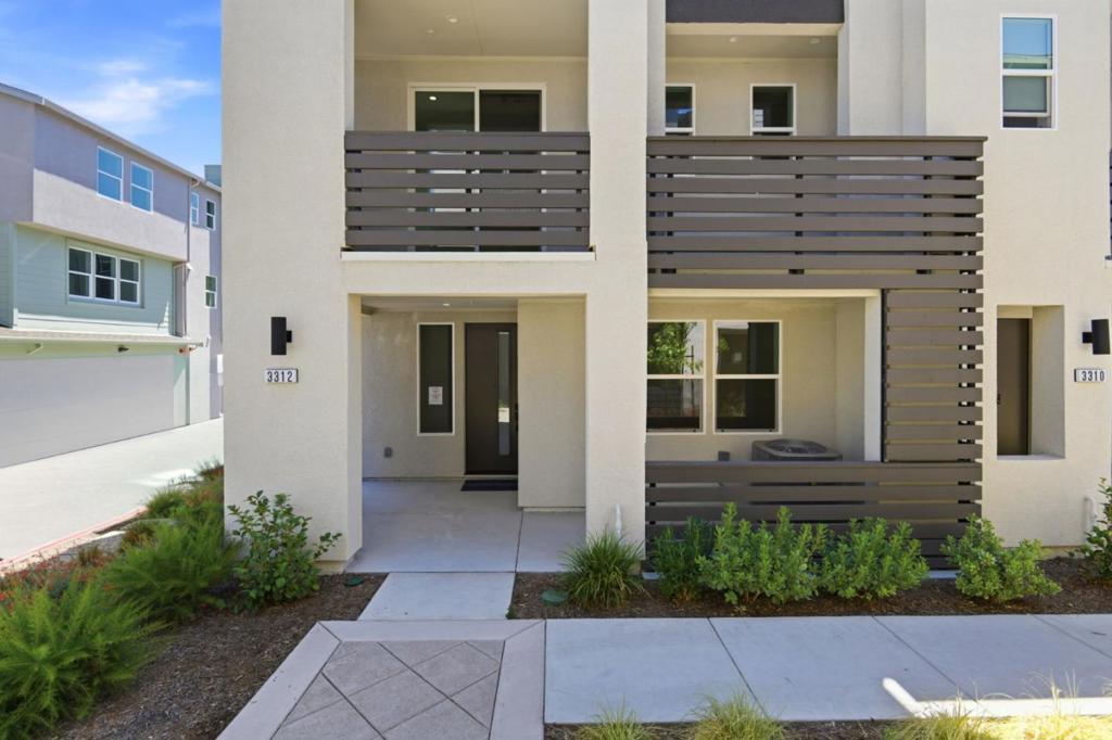 3312 Seashell Terrace Property Photo 1