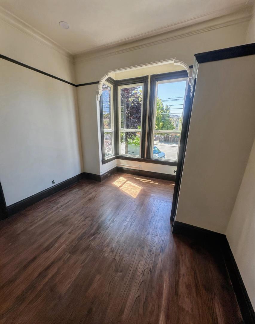 1210 Peralta Street Property Photo 5