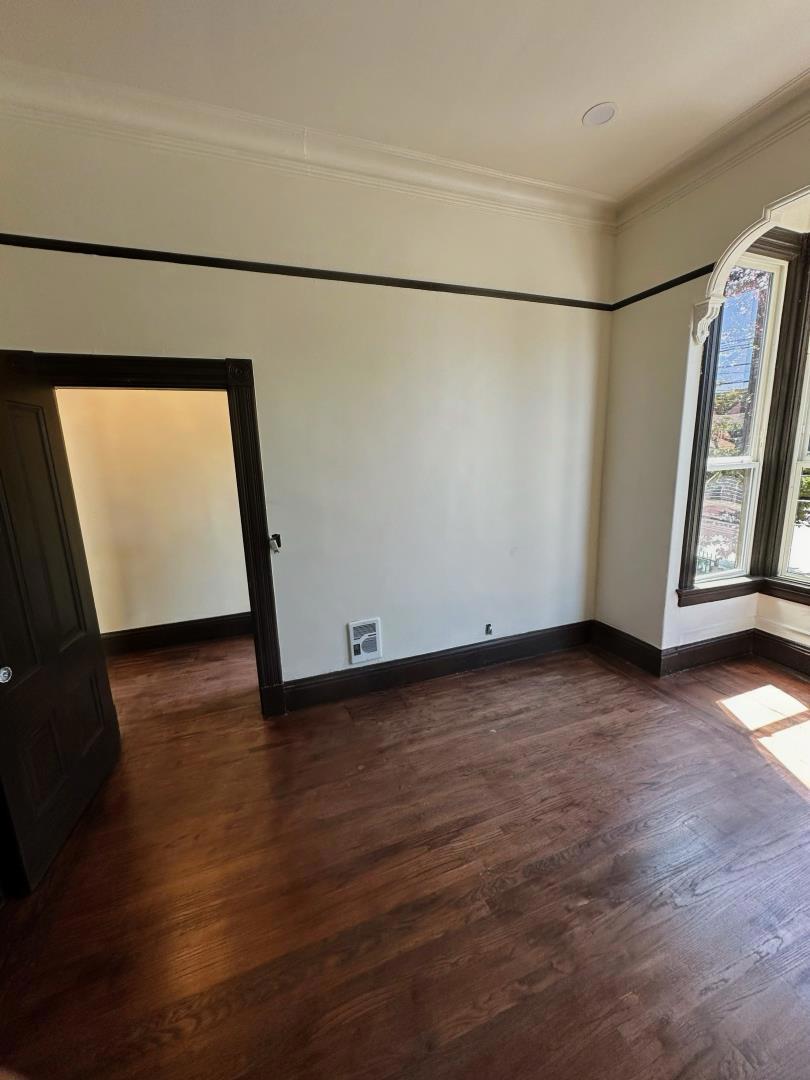 1210 Peralta Street Property Photo 6
