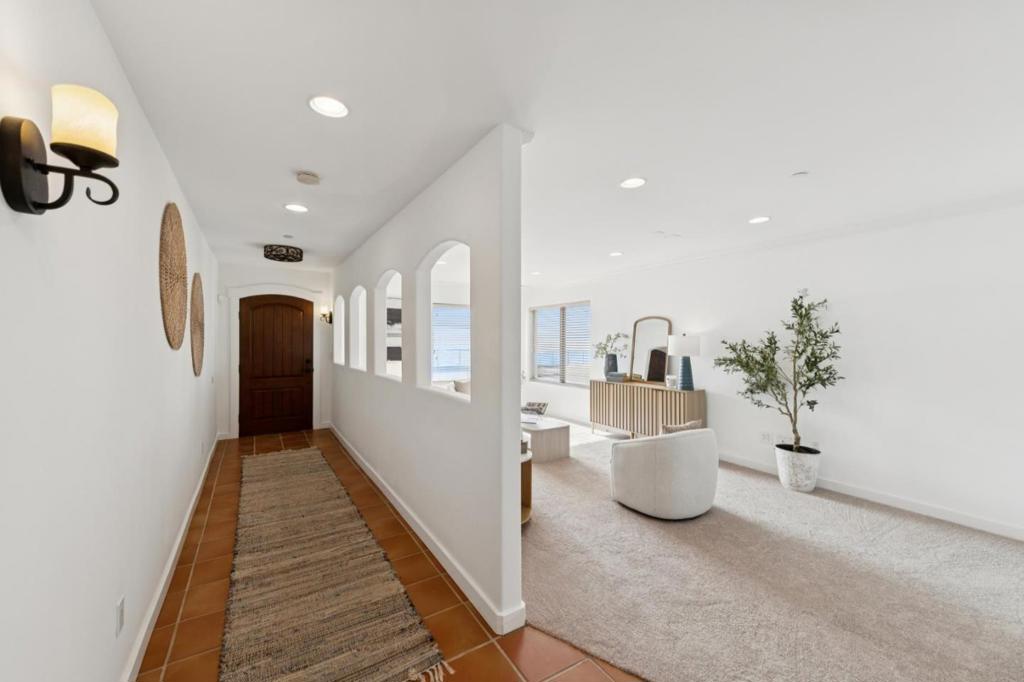 1669 Beach Boulevard Property Photo 6