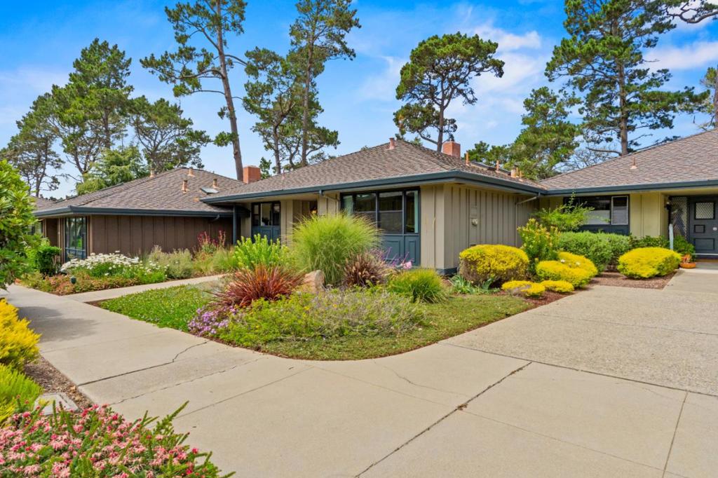 20 Del Mesa Carmel Property Photo 1