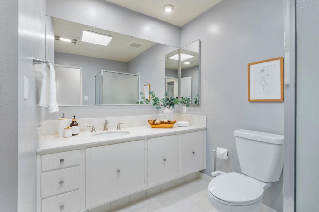 20 Del Mesa Carmel Property Photo 22