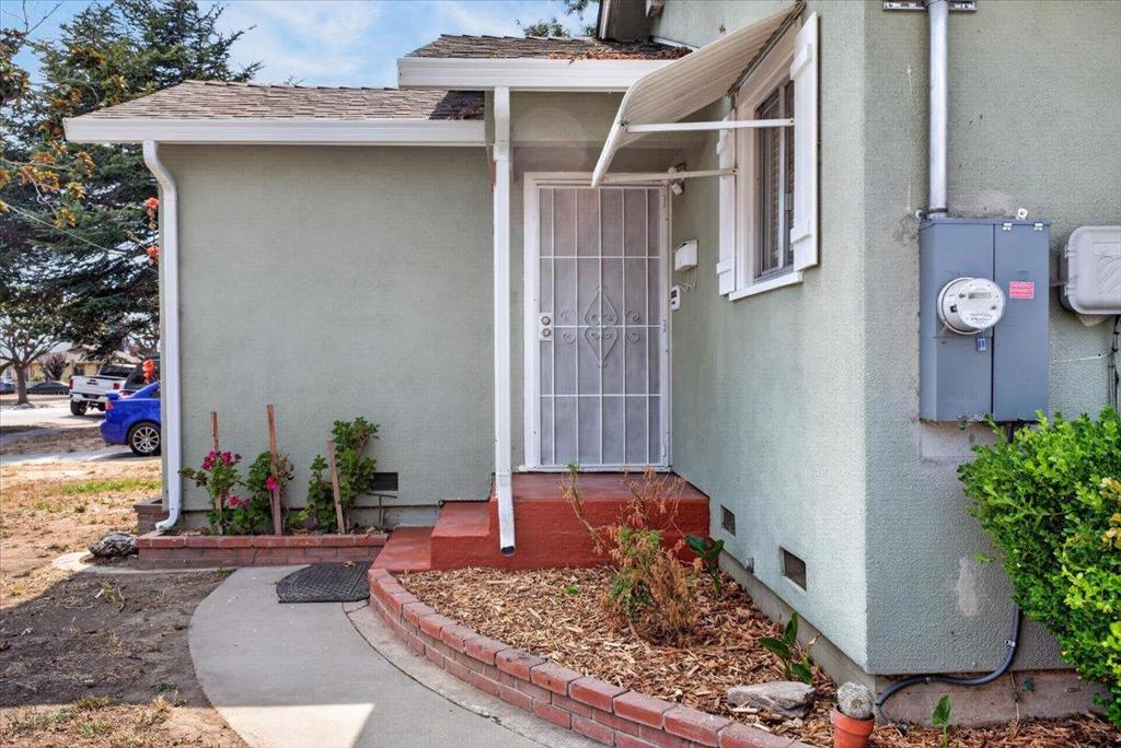 783 Josephine Street Property Photo 3