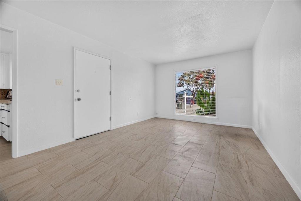 783 Josephine Street Property Photo 4