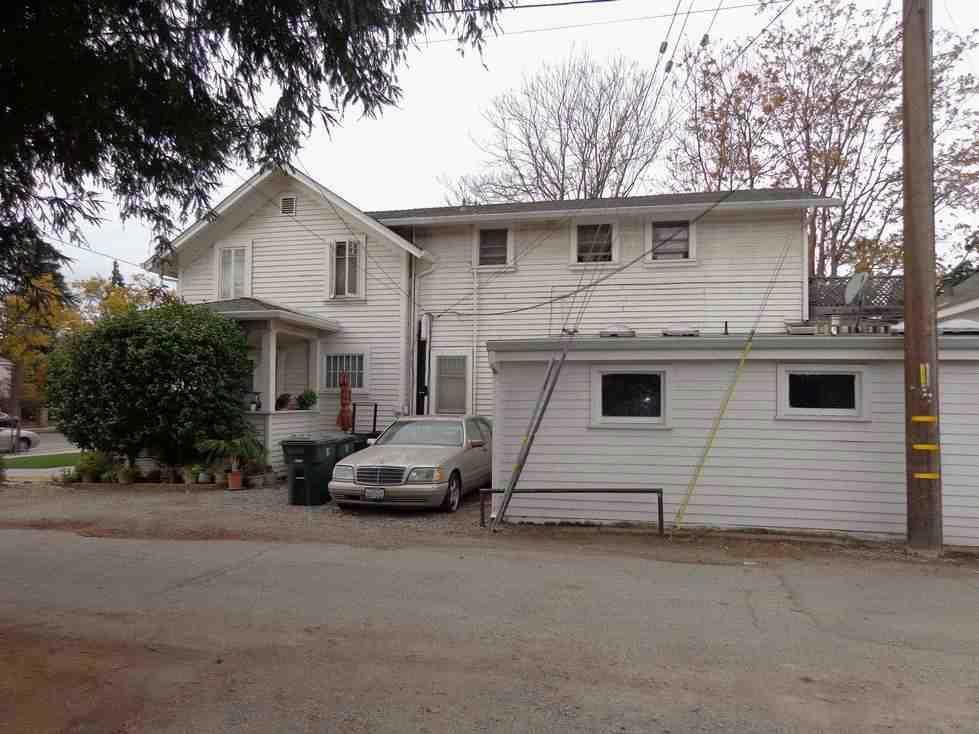 263 Fifth Street Property Photo 4